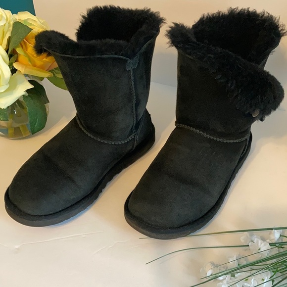 UGG Shoes - UGG Bailey Button black shearling leather boots